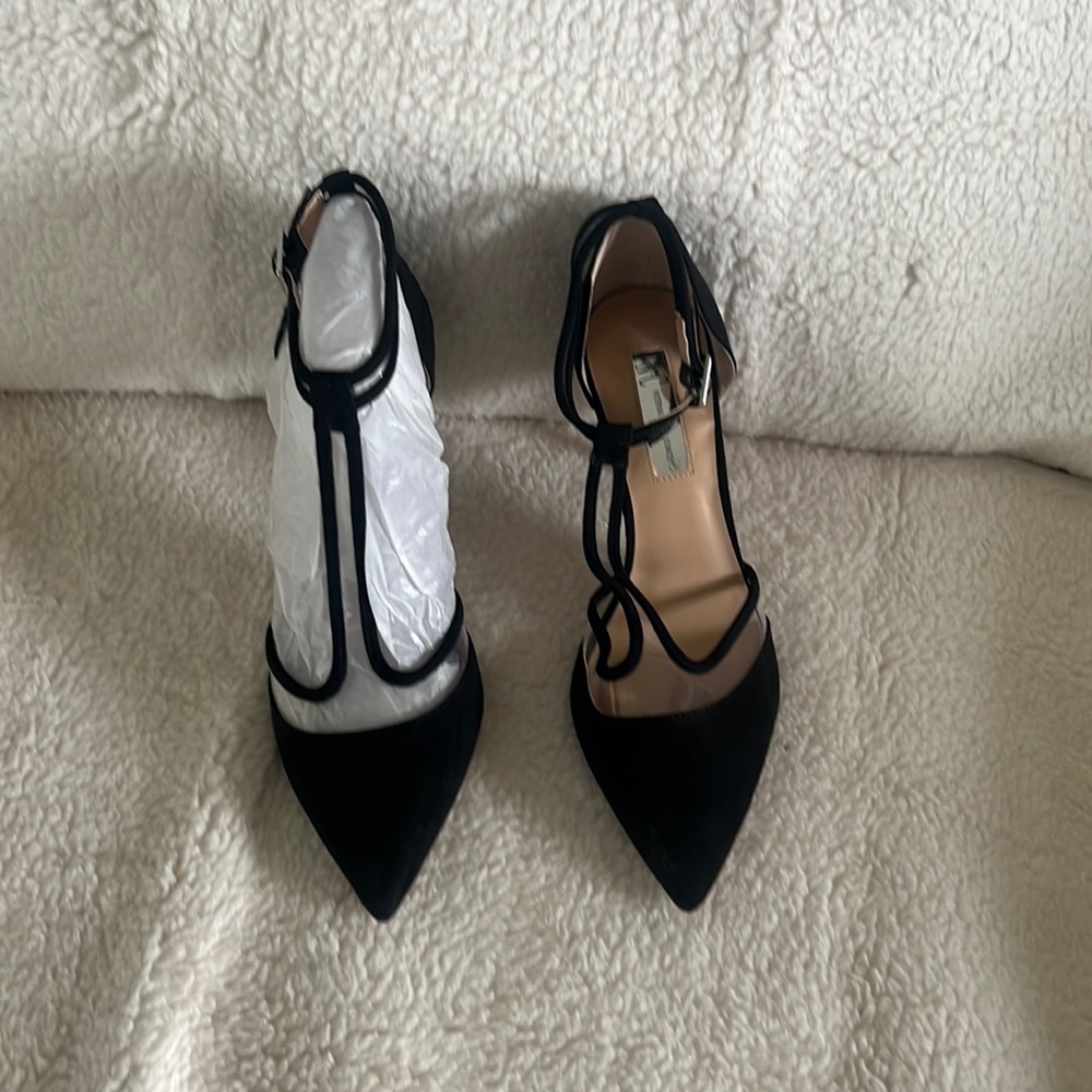 INC Suede T strap pumps